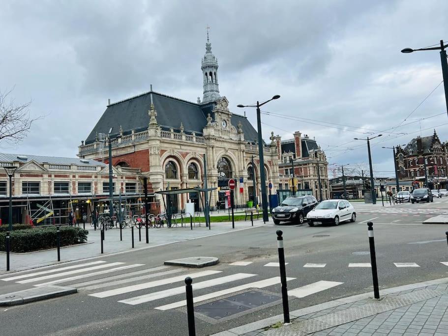 Apt Des Artistes, 3 Min A Pied Gare Et Centre Valenciennes Extérieur photo