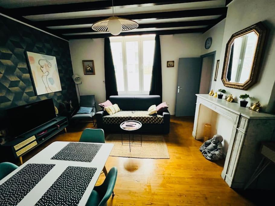 Apt Des Artistes, 3 Min A Pied Gare Et Centre Valenciennes Extérieur photo