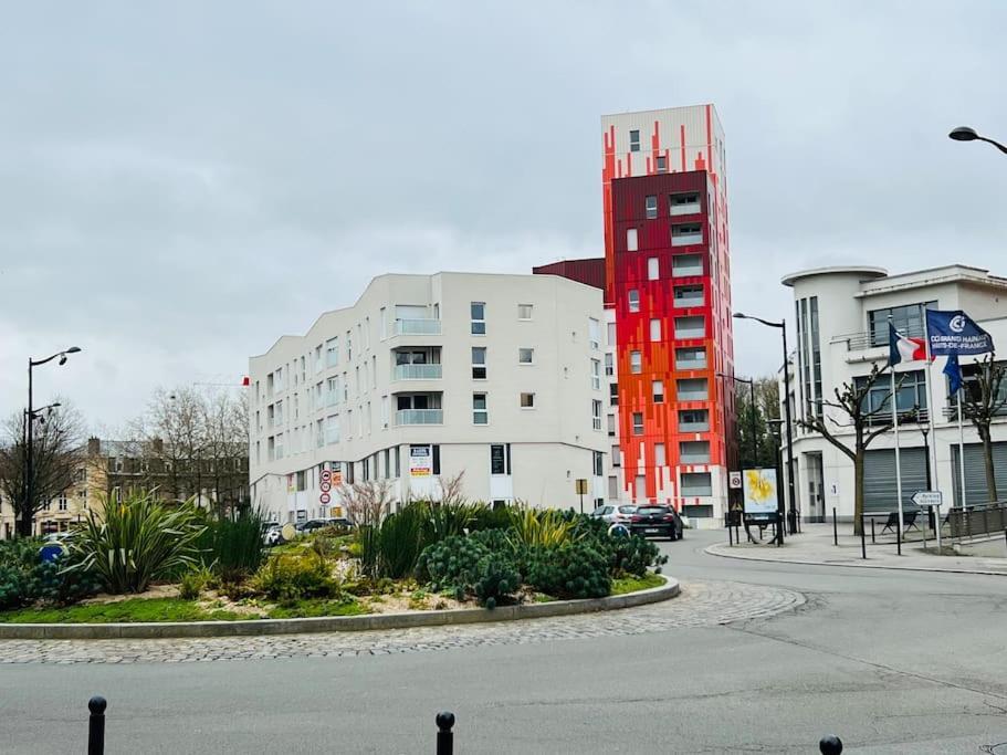 Apt Des Artistes, 3 Min A Pied Gare Et Centre Valenciennes Extérieur photo